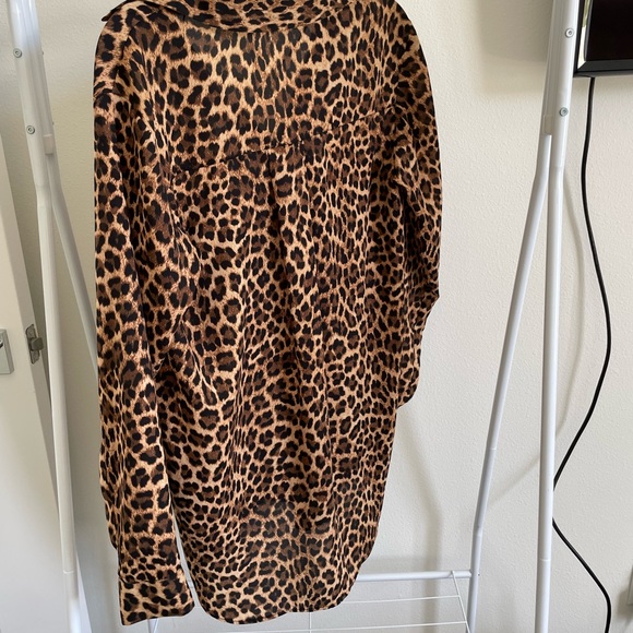 Zara cheetah print blouse - Picture 3 of 4